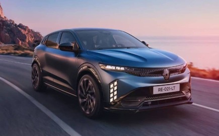 Νέο Renault Mégane E-Tech 2026: Αυτονομία 501 χλμ., νέα μπαταρία LFP και χαμηλότερη τιμή