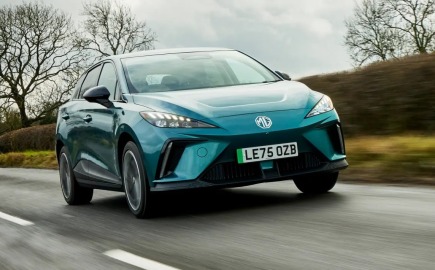 Νέο MG4 2026: Έγινε premium, έμεινε προσιτό