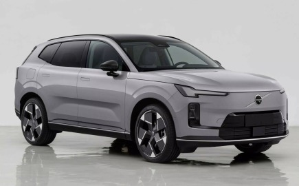 Νέο Volvo XC70: Το υβριδικό Crossover με 200 χλμ ηλεκτρικής αυτονομίας, αλλάζει τα δεδομένα!