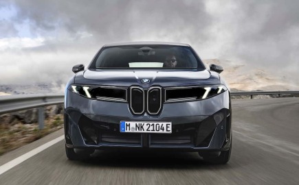 Η BMW iX3 ανακηρύχθηκε Παγκόσμιο Αυτοκίνητο της Χρονιάς 2026 και Παγκόσμιο Ηλεκτρικό Όχημα