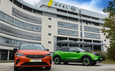 Ηλεκτρικά αυτοκίνητα: «Καίγονται» 46 δισ. ευρώ – Το μεγάλο λάθος από τις αυτοκινητοβιομηχανίες