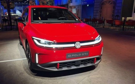 Το Volkswagen ID Polo GTI είναι πλέον πραγματικότητα: 226 ίπποι και αυτονομία 400 χλμ.