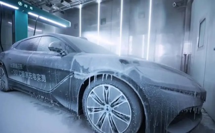 Η BYD παγώνει το Denza Z9GT στους -30°C και το φορτίζει σε 12′ [video]