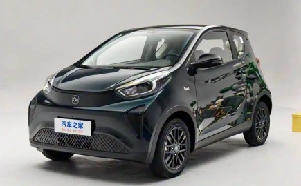 Η Chery λανσάρει το δικό της Smart Fortwo, με 4 καθίσματα και από €6.750 στη Κίνα