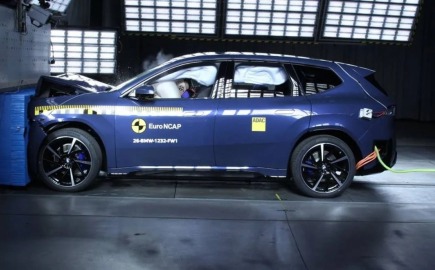 BMW iX3: Πέντε αστέρια στις νέες και αυστηρότερες δοκιμές Euro NCAP 2026