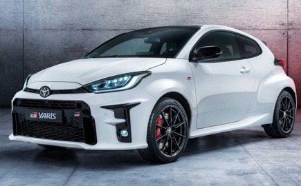 Νέο Toyota Yaris 2027: Έρχεται σε υβριδικό, θερμικό, ηλεκτρικό και σπορ εκδόσεις GR