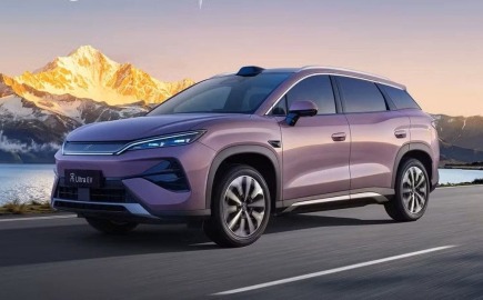Νέο BYD Song Ultra: Φόρτιση σε 5′ και αυτονομία 700 Km