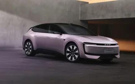 Audi E5 και E7X: €28.000 φθηνότερα τα κινεζικά, κερδίζουν τους Ευρωπαίους