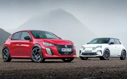 Peugeot E-208 GTi vs Alpine A290: Γαλλικός εμφύλιος στα hot hatch