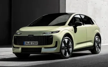 Το Audi A2 επέστρεψε και μπήκε στη πρίζα