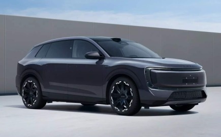 Το νέο AUDI E7X δεν μοιάζει καθόλου με τα Audi που γνωρίζετε!