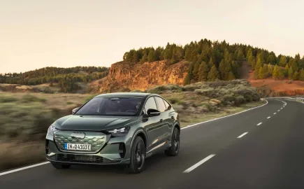Νέο Audi Q4 e-tron με το προνομιακό πακέτο Design – Τιμές και εκδόσεις