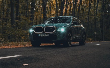 Η BMW «χτυπάει» τη Mercedes G-Class: Το νέο Rugged SUV έρχεται να ταράξει τα νερά!
