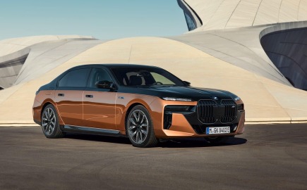 BMW i7: Η πολυτέλεια γίνεται «πράσινη»!
