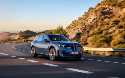 BMW iX3: Διένυσε 1.030 χλμ. με μία φόρτιση και έσπασε κάθε ρεκόρ