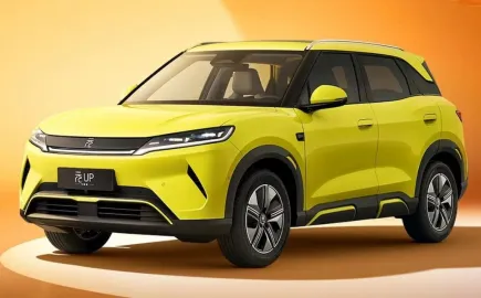 BYD Atto 2: Η ανανέωση του 2027 φέρνει 501 χλμ. και νέα τιμή