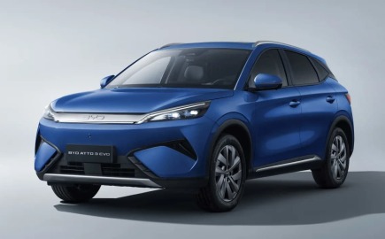 Νέο BYD Atto 3 EVO: 517 km αυτονομία, 442 PS και φόρτιση 220 kW