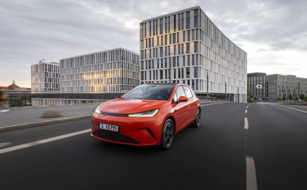 Η τεχνολογία DM 5.0 Super Hybrid κάνει ντεμπούτο στο νέο BYD DOLPHIN G DM-i