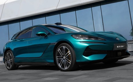 Αυτή είναι η νέα «κινεζική Porsche» με αυτονομία ρεκόρ 1000+Km