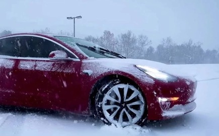 Πώς να προστατεύσετε την αυτονομία και την μπαταρία του ηλεκτρικού σας αυτοκινήτου τον χειμώνα
