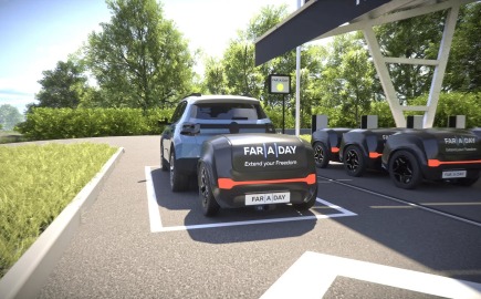 300 χλμ. επιπλέον σε 2 λεπτά με τρέιλερ επέκτασης αυτονομίας!