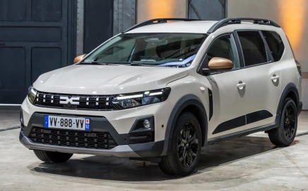 Νέο Dacia Jogger 2026: Επιστρέφει πιο μοντέρνο και πιο δυνατό