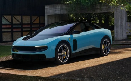 Ντεμπούτο για την πρώτη ηλεκτρική Ferrari Luce