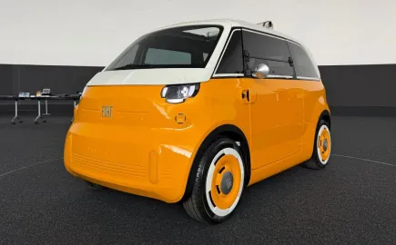 Fiat Multiplina: Το ηλεκτρικό των 3 μέτρων που χωρά 4 άτομα!