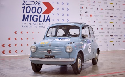 FIAT 600: Το θρυλικό μοντέλο συμπληρώνει 70 χρόνια και το γιορτάζει συμμετέχοντας στα 1000 Miglia