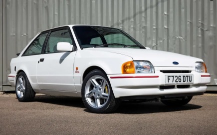 Το θρυλικό Ford Escort XR3i επέστρεψε και είναι αγνώριστο!