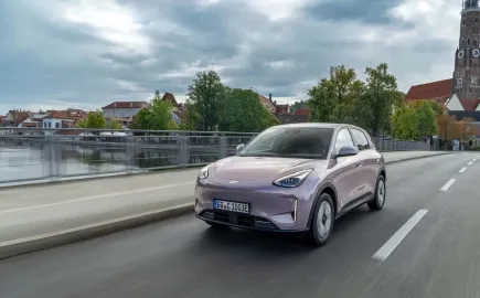 Geely E2: Το ηλεκτρικό που θέλει να πρωταγωνιστήσει στην Ευρώπη