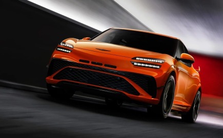 Το Genesis GV60 Magma έρχεται για να τρομάξει Tesla και Porsche