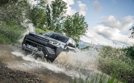 Νέο Toyota Hilux 2026: Υβριδικό και ηλεκτρικό, πιο προηγμένο από ποτέ