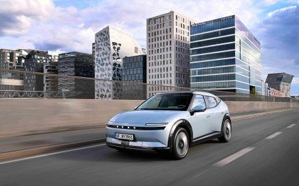 Πώς το IONIQ 3 συνδυάζει σχεδιασμό και τεχνολογία, προσφέροντας μια μοναδική εμπειρία οδήγησης