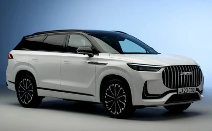 Το νέο Jaecoo 8 φέρνει τα πάνω-κάτω: 422 PS, ηλεκτρική αυτονομία 133 km και χώρος για 7 άτομα