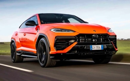 Αποκάλυψη: Η Lamborghini ετοιμάζει την πιο ισχυρή Urus όλων των εποχών