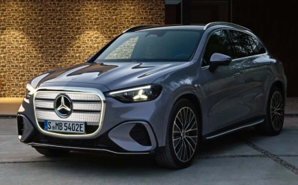 Πανικός παραγγελιών για τη νέα ηλεκτρική Mercedes GLC