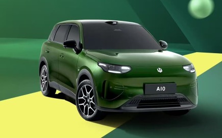 Η Leapmotor αποκαλύπτει το ολοκαίνουργιο A10