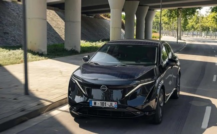 Πόση αυτονομία προσθέτουν τα ηλιακά πάνελ σε ένα EV; [video]