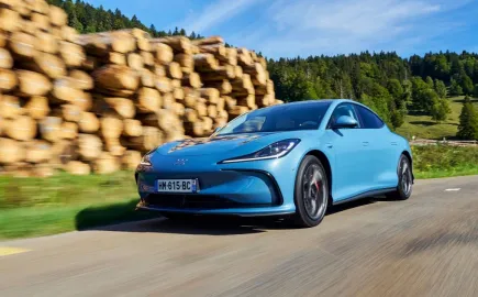 MG IM5: Μπορεί το κινεζικό premium ηλεκτρικό να αμφισβητήσει τα γερμανικά πρότυπα;