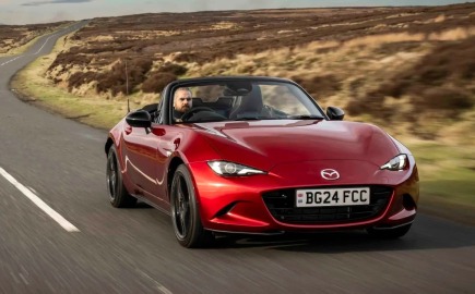 Mazda MX-5: Το τελευταίο «καθαρόαιμο» roadster ζει ακόμα