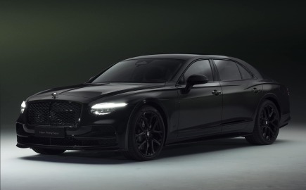 Νέα Bentley Flying Spur: Xειροποίητη πολυτέλεια με επιδόσεις supercar