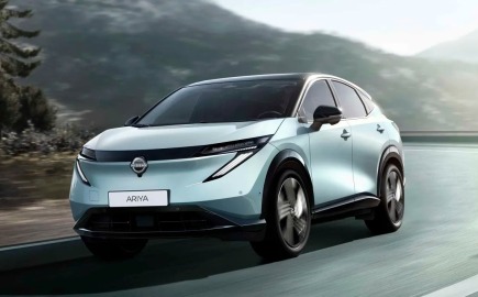 Nissan Ariya 2026: Μεγαλύτερη αυτονομία και νέα εμφάνιση