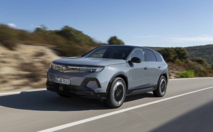 Opel Grandland: Το κορυφαίο SUV από το Eisenach δίνει έμφαση στη βιωσιμότητα