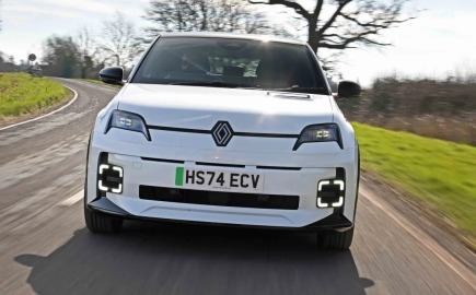 Το θρυλικό Renault 5 γεννιέται ξανά και είναι καλύτερο από ποτέ!