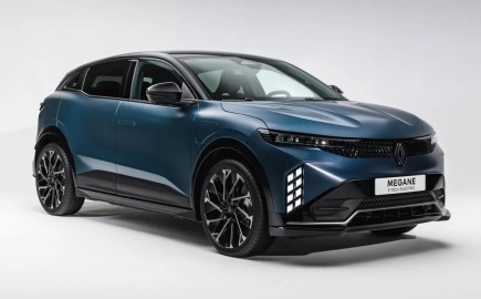 Αυτό είναι το νέο Renault Megane E-Tech