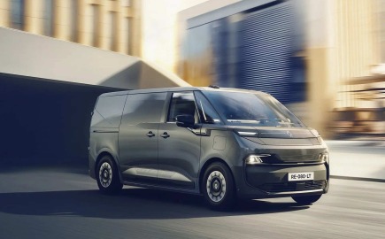 Renault Trafic E-Tech: Έρχεται με 450 km αυτονομία και τεχνολογία 800V