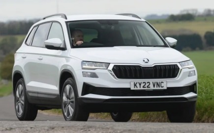 Η νέα γενιά Skoda Karoq στα σκαριά με υβριδική ισχύ