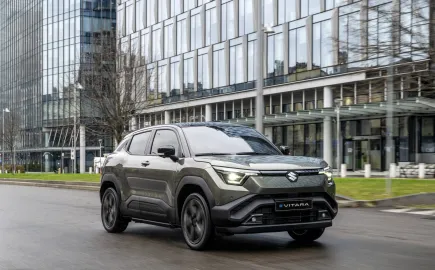 Η Suzuki στην AUTO ATHINA με το νέο ηλεκτρικό e VITARA και όχι μόνο