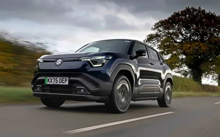 Suzuki e Vitara: Το ηλεκτρικό SUV που δεν φοβάται να βγει από την άσφαλτο